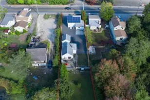 725 W Main St, Riverhead, NY 11901 - Photo 8