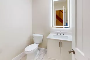 125 Pinebrook Dr, Hyde Park, NY 12538 - Photo 4