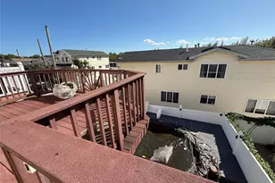 105 Churchill Ave, New York, NY 10309 - Photo 2