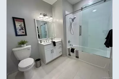 75 E Hoffman Avenue #1036, Lindenhurst, NY 11757 - Photo 18