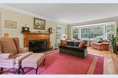 4 Pippin Lane, Lloyd Harbor, NY 11743 - Photo 12