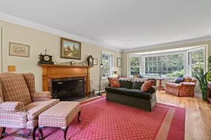 4 Pippin Ln, Lloyd Harbor, NY 11743 - Photo 12