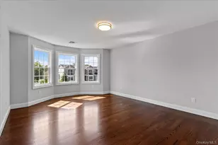 17 Hannington Ave, Wantagh, NY 11793 - Photo 26