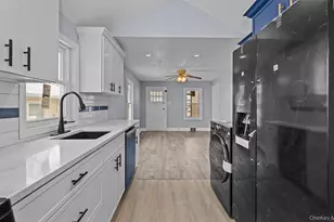 61 Eastview Rd, Ronkonkoma, NY 11779 - Photo 12