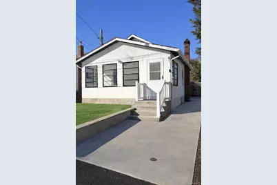 61 Eastview Road, Ronkonkoma, NY 11779 - Photo 1