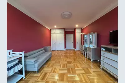 144-80 Sandford Avenue #6F, Flushing, NY 11355 - Photo 1