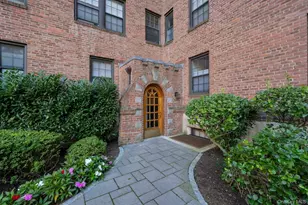 180 Garth Rd, Scarsdale, NY 10583 - Photo 2