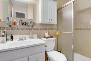 20-39 49th St, Astoria, NY 11105 - Photo 12