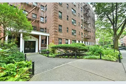 83-83 118th Street #4A, Kew Gardens, NY 11415 - Photo 1