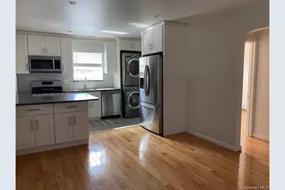 73-18 260th Street #B-1, Glen Oaks, NY 11004 - Photo 2