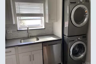 73-18 260th Street #B-1, Glen Oaks, NY 11004 - Photo 4