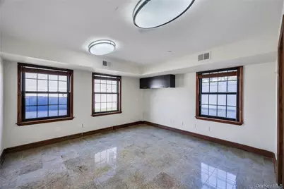 87-16 Avon Street, Jamaica, NY 11432 - Photo 28