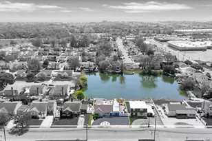 24 Raynor St, West Babylon, NY 11704 - Photo 6