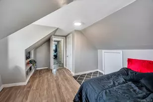 24 Raynor St, West Babylon, NY 11704 - Photo 34