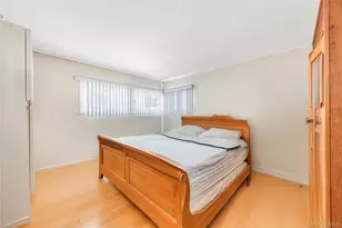 16 Cloister Ln, Hicksville, NY 11801 - Photo 8