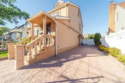 151-25 21 Avenue, Whitestone, NY 11357 - Photo 4