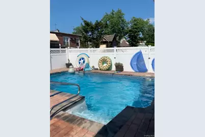 151-25 21 Avenue, Whitestone, NY 11357 - Photo 28