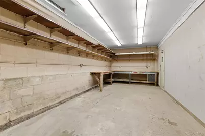 250 Manor Road, Huntington, NY 11743 - Photo 42