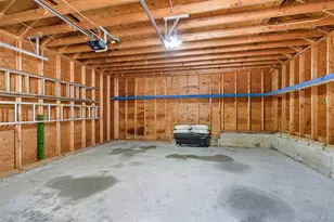 250 Manor Rd, Huntington, NY 11743 - Photo 40