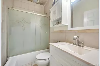 323 Barbey Street, Brooklyn, NY 11207 - Photo 18