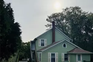 251 North Main, Southampton, NY 11968 - Photo 2