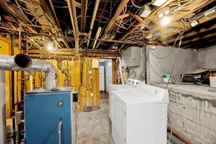 94 Woods Ave, Roosevelt, NY 11575 - Photo 30