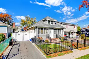 94 Woods Ave, Roosevelt, NY 11575 - Photo 2