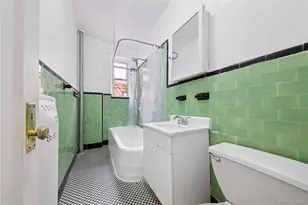 41-25 44th St, Sunnyside, NY 11104 - Photo 10