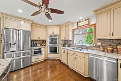 1708 Cornelius Avenue, Wantagh, NY 11793 - Photo 14