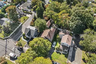 1708 Cornelius Ave, Wantagh, NY 11793 - Photo 34