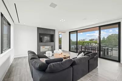 8 Middle Pond Lane, Southampton, NY 11968 - Photo 10