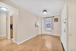 61-15 97th St, Rego Park, NY 11374 - Photo 4