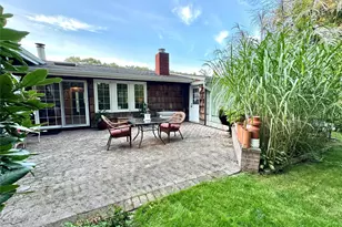 21 Fuller St, Dix Hills, NY 11746 - Photo 40