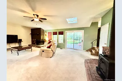 21 Fuller Street, Dix Hills, NY 11746 - Photo 10