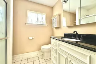 21 Fuller St, Dix Hills, NY 11746 - Photo 26