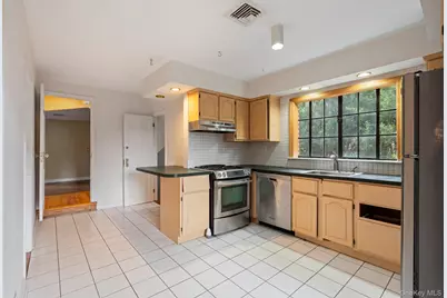 304 Kilburn Road S, Garden City, NY 11530 - Photo 8