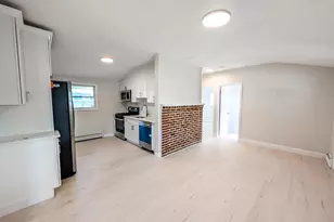29 Boulevard Ave, Central Islip, NY 11722 - Photo 4