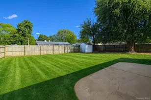 29 Boulevard Ave, Central Islip, NY 11722 - Photo 14