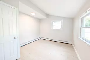 29 Boulevard Ave, Central Islip, NY 11722 - Photo 10