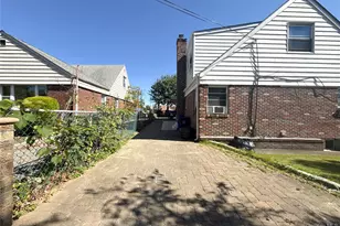 190-05 48th Ave, Fresh Meadows, NY 11365 - Photo 8