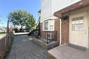 190-05 48th Ave, Fresh Meadows, NY 11365 - Photo 10