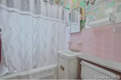 22 Middleville Road, Northport, NY 11768 - Photo 6