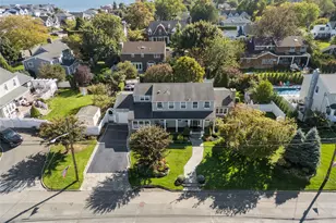 156 Cabot Rd, Massapequa, NY 11758 - Photo 38