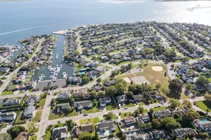 156 Cabot Rd, Massapequa, NY 11758 - Photo 40