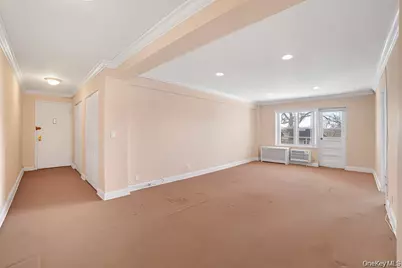 415 Gramatan Avenue #3J, Mount Vernon, NY 10552 - Photo 4