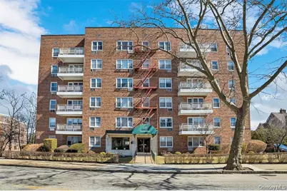 415 Gramatan Avenue #3J, Mount Vernon, NY 10552 - Photo 1