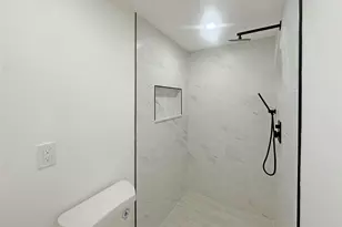 86 Wilson Ave, Medford, NY 11763 - Photo 10