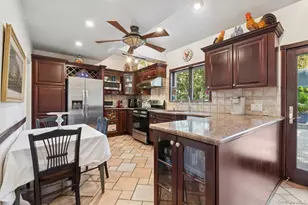 52-11 Redfield St, Douglaston, NY 11362 - Photo 16