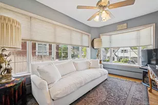 52-11 Redfield St, Douglaston, NY 11362 - Photo 12