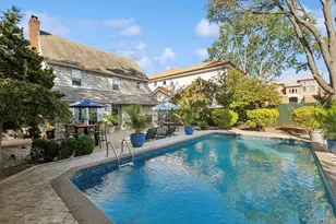 52-11 Redfield St, Douglaston, NY 11362 - Photo 8